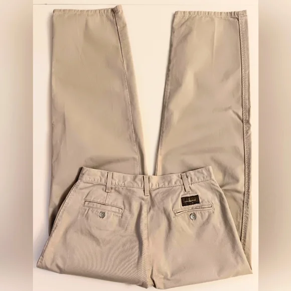 Vintage cotton Calvin Klein Khakis. Size 8 - Picture 3 of 8
